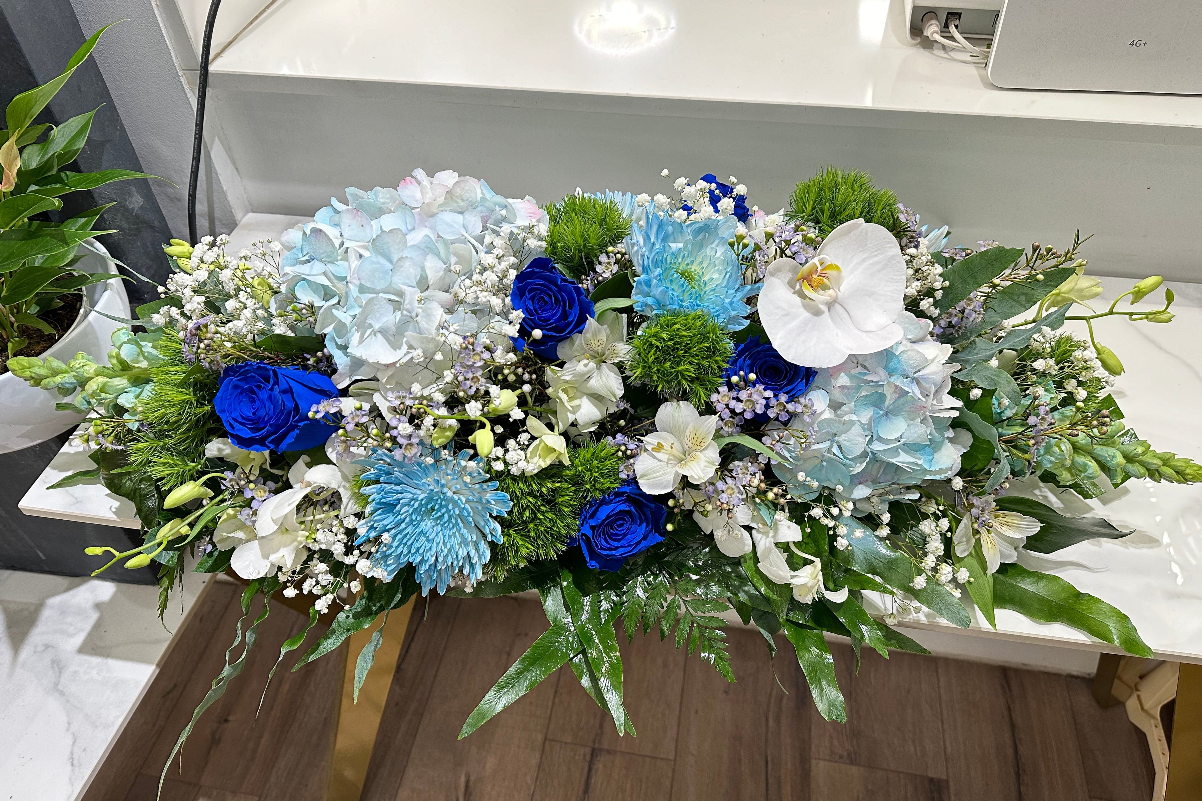 CENTRE DE TAULA BLAU