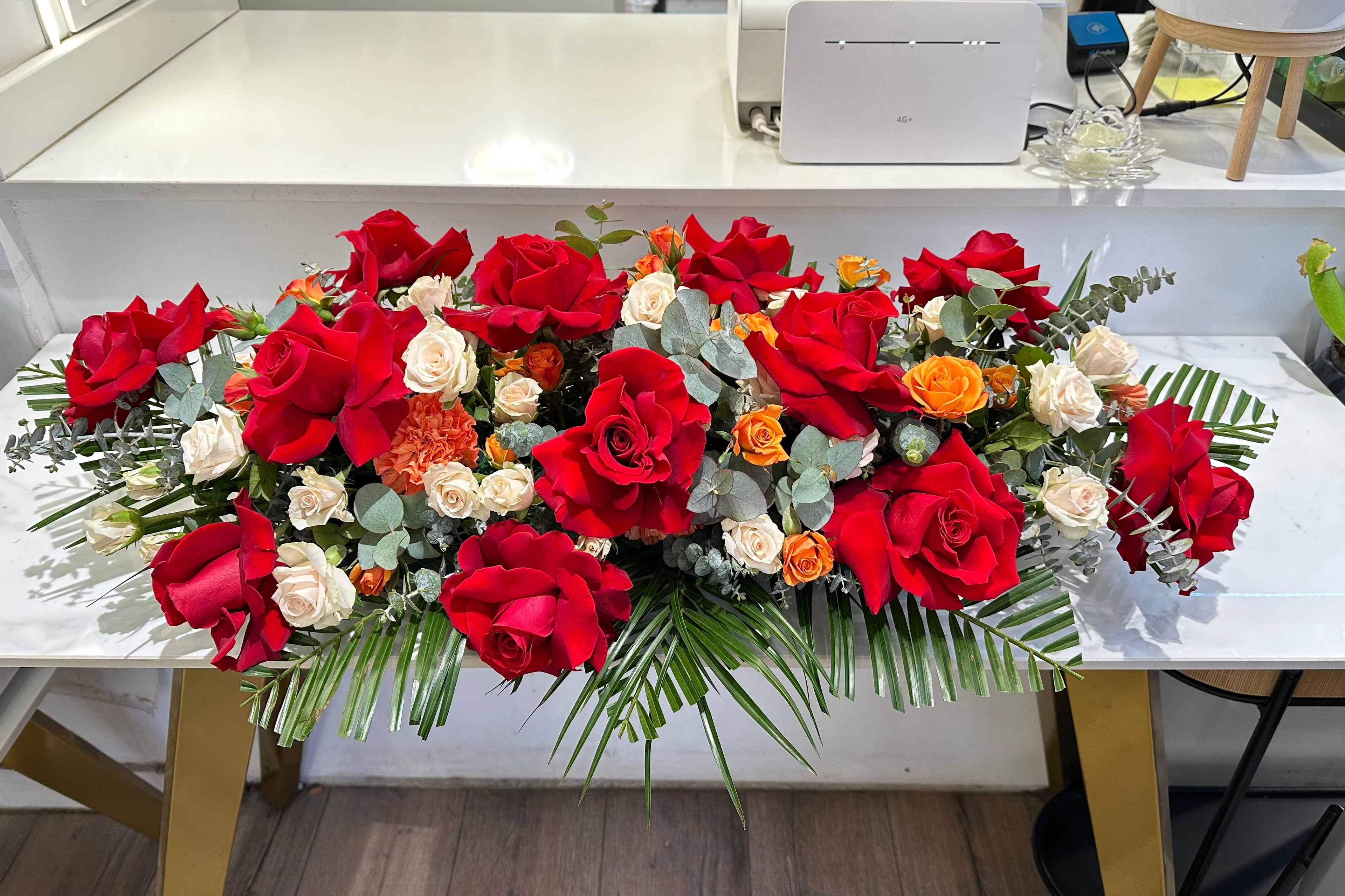 CENTRE VERMELL I TARONJA