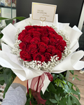 25 RED ROSES