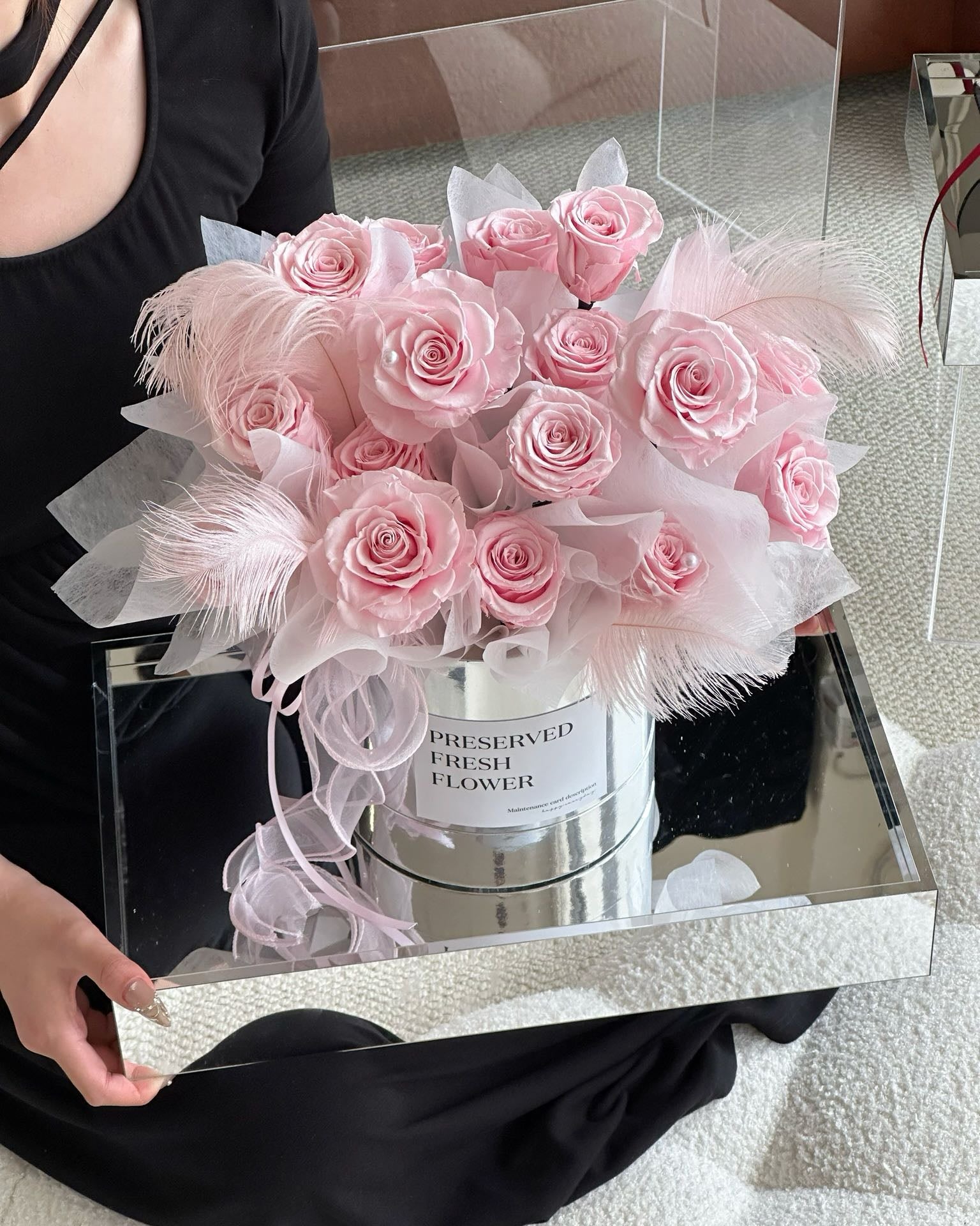 BOX DE ROSAS PRESERVADAS ROSADAS